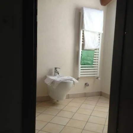Barolo Apartments Semesterbostad *