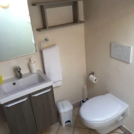 Barolo Apartments Holiday home *