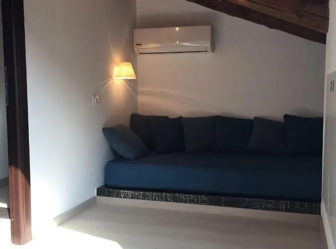 Barolo Apartments Casa de Férias *