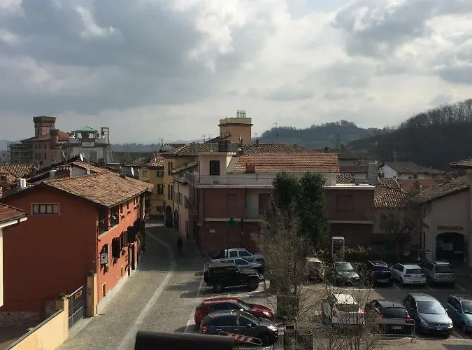 Casa de Férias Barolo Apartments Barolo